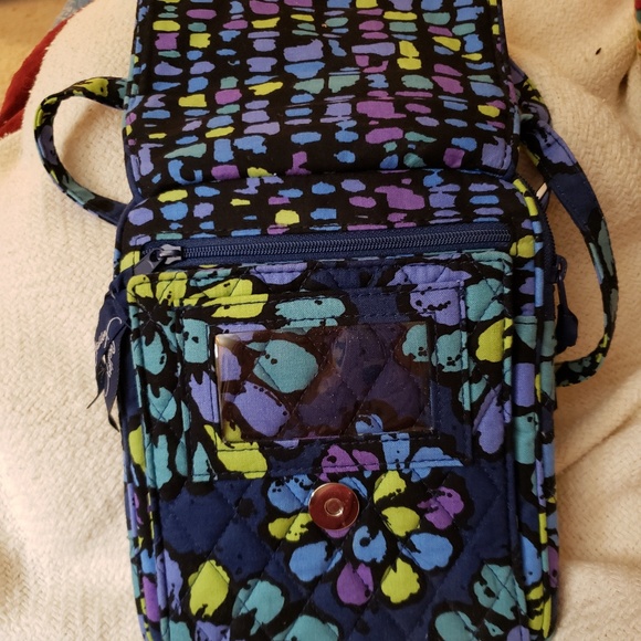 Vera Bradley Crossbody Hipster Purse - Picture 4 of 5
